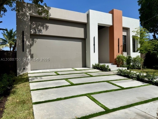 1724 NE 16th Ave, Fort Lauderdale FL 33305