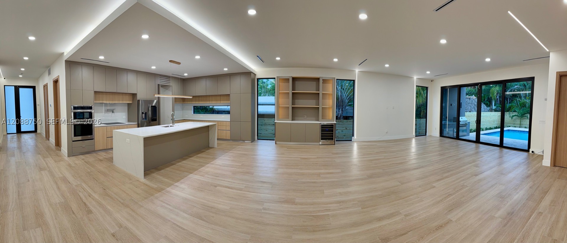 1724 NE 16th Ave, Fort Lauderdale FL 33305