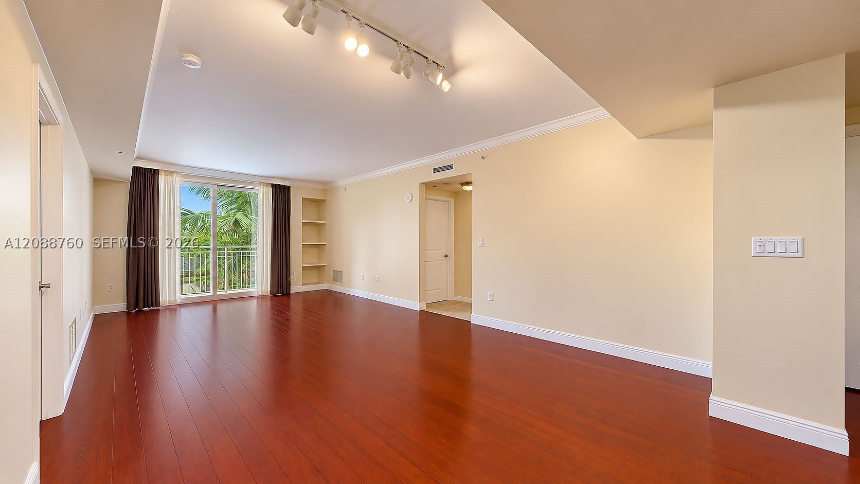 7350 SW 89th St #716S, Miami FL 33156