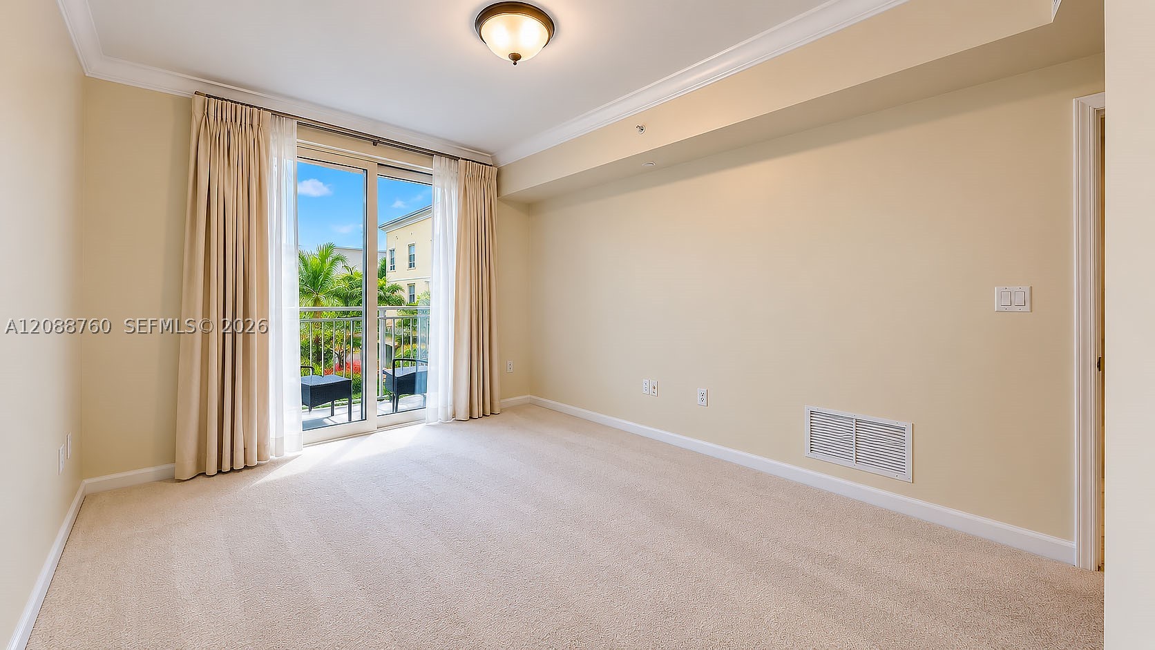 7350 SW 89th St #716S, Miami FL 33156
