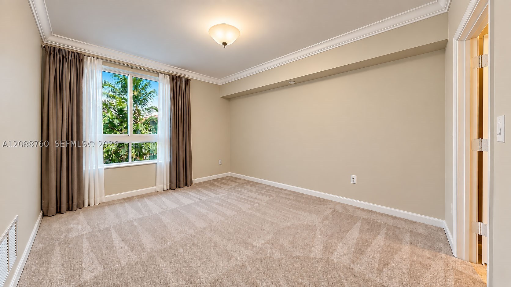 7350 SW 89th St #716S, Miami FL 33156