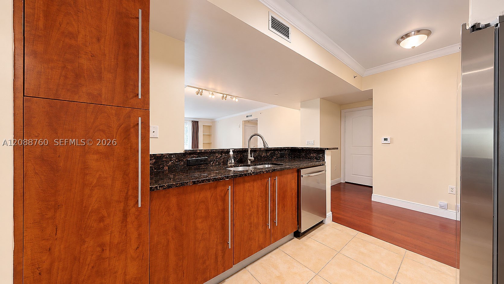 7350 SW 89th St #716S, Miami FL 33156