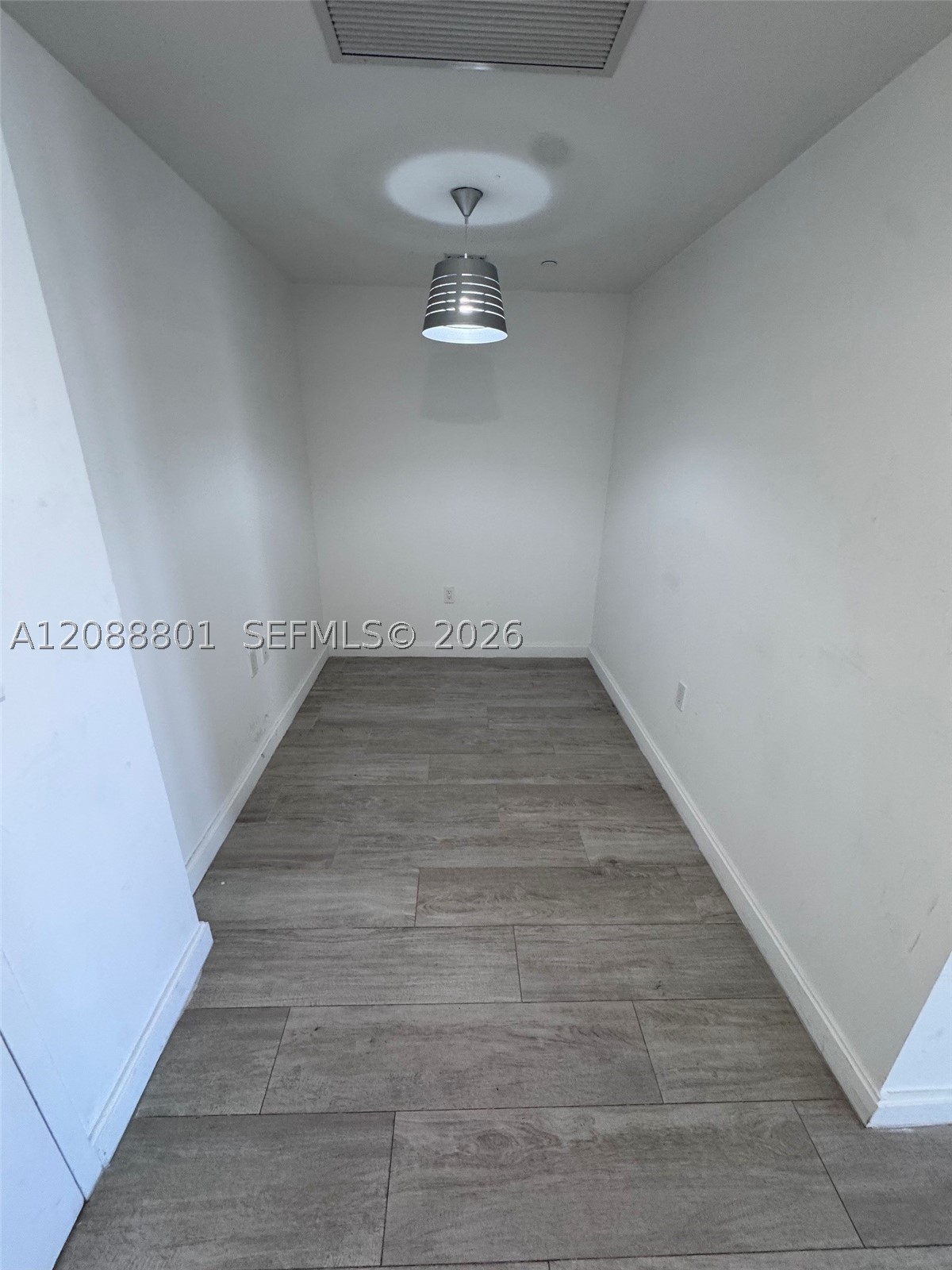 55 SW 9th St #2401, Miami FL 33130