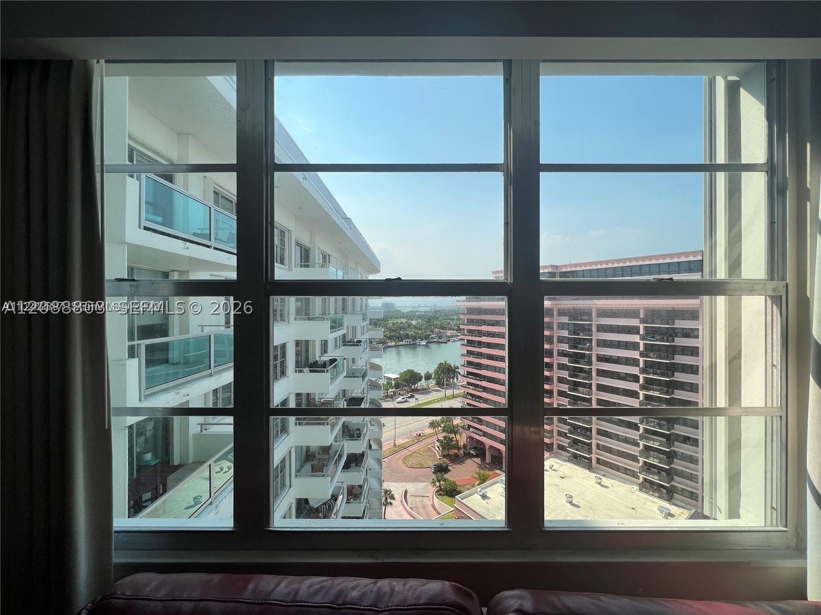 5161 Collins Ave #1710, Miami Beach FL 33140