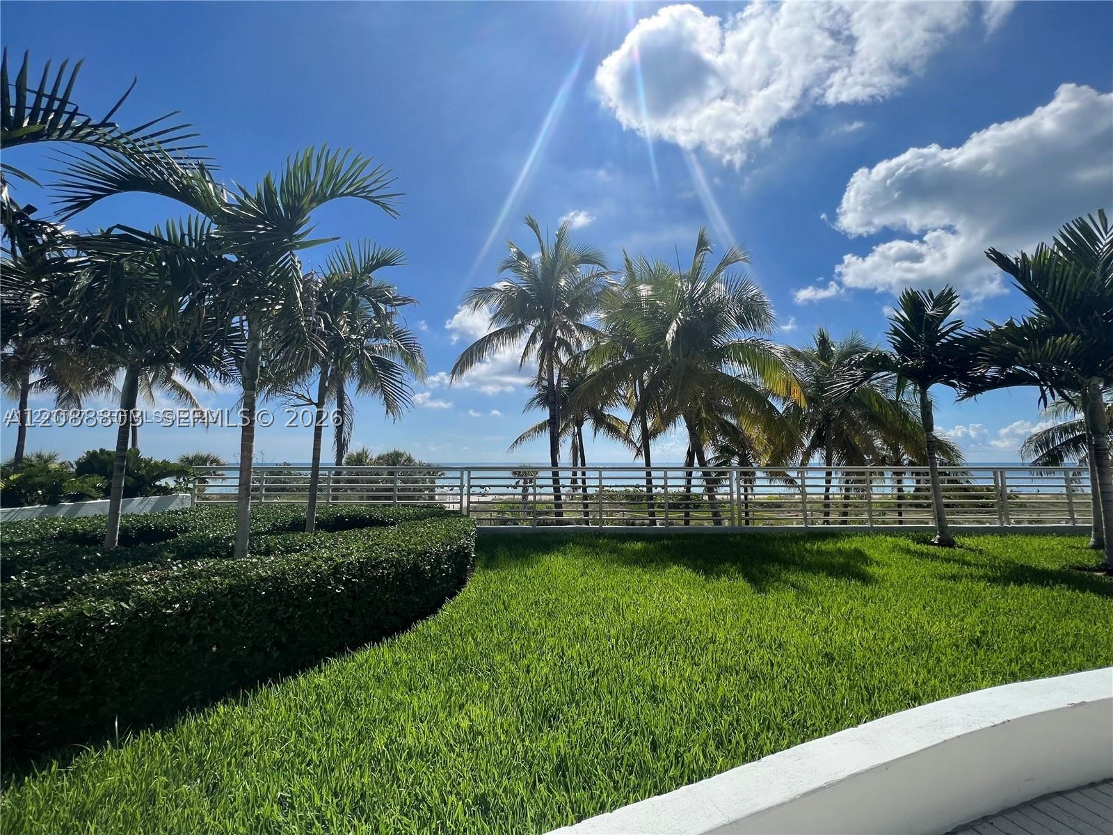 5161 Collins Ave #1710, Miami Beach FL 33140