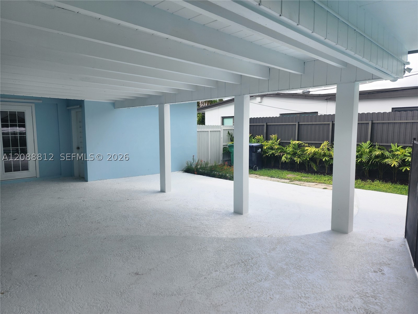 9301 SW 54th St, Miami FL 33165