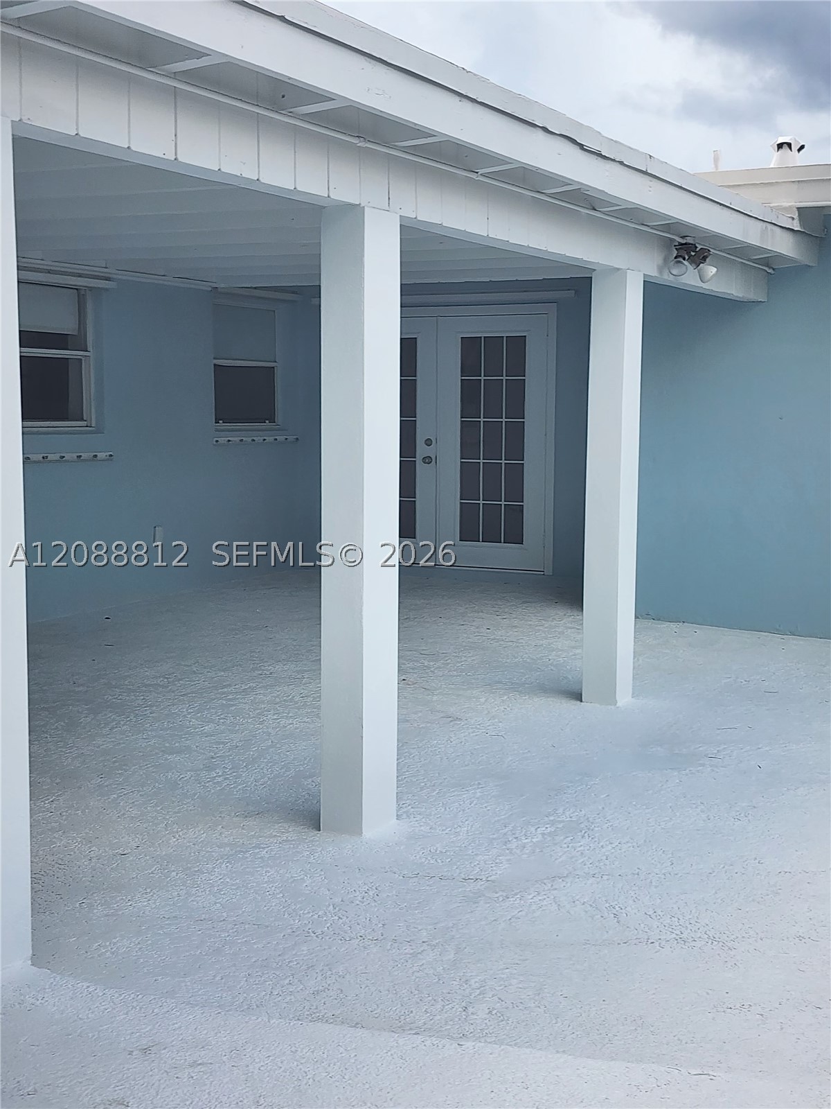 9301 SW 54th St, Miami FL 33165