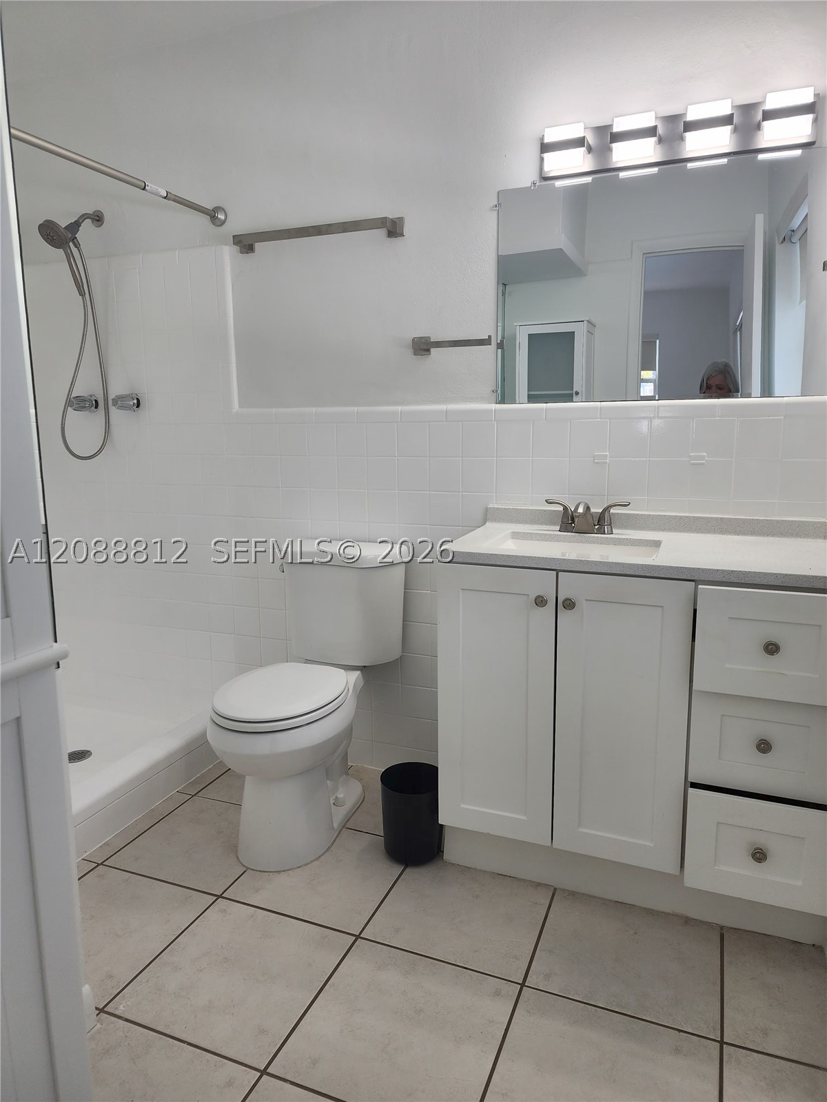9301 SW 54th St, Miami FL 33165
