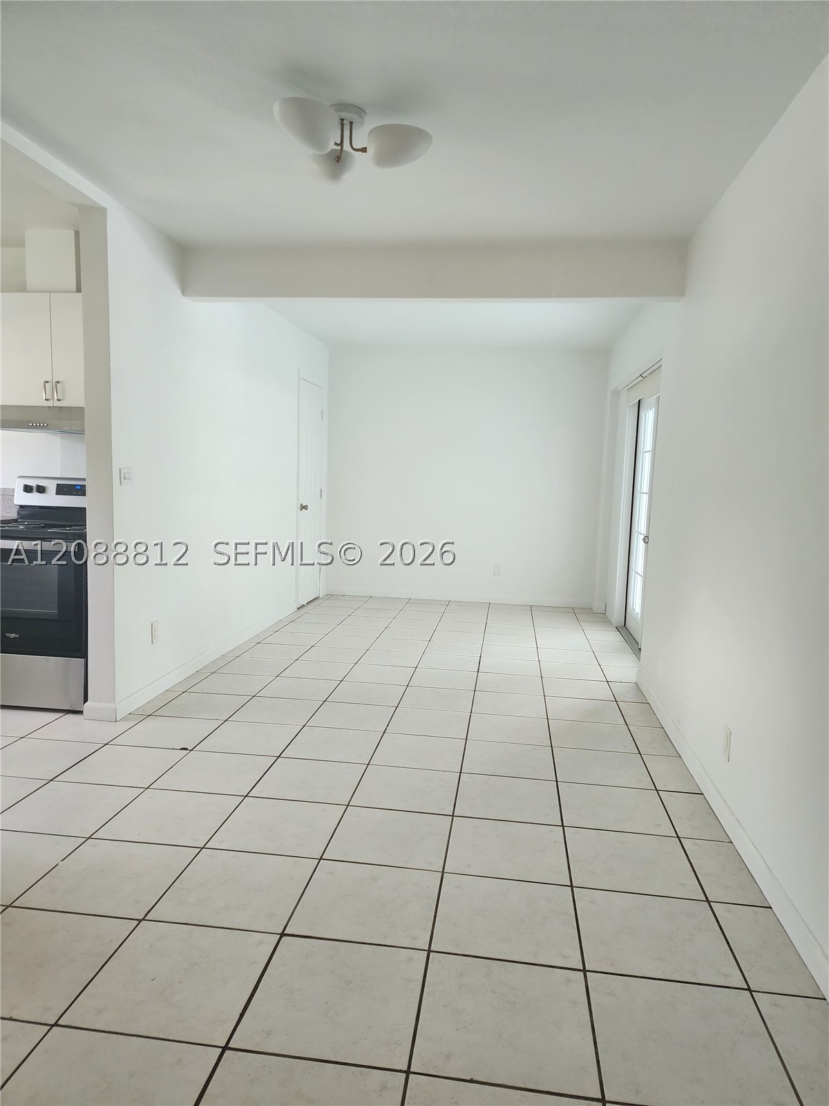 9301 SW 54th St, Miami FL 33165