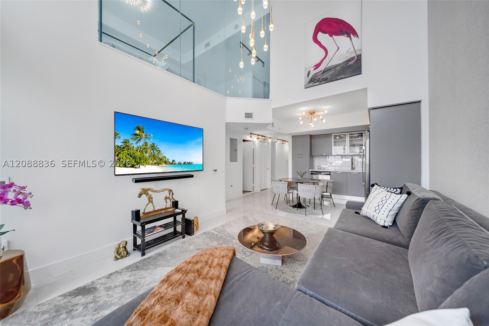 41 SE 5th St #1407, Miami FL 33131