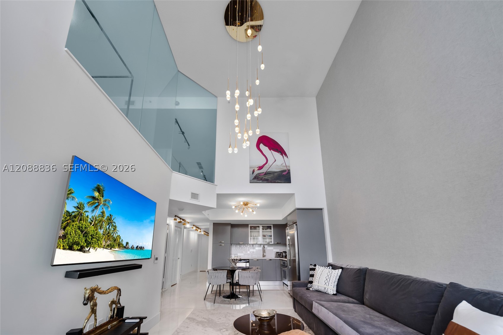 41 SE 5th St #1407, Miami FL 33131
