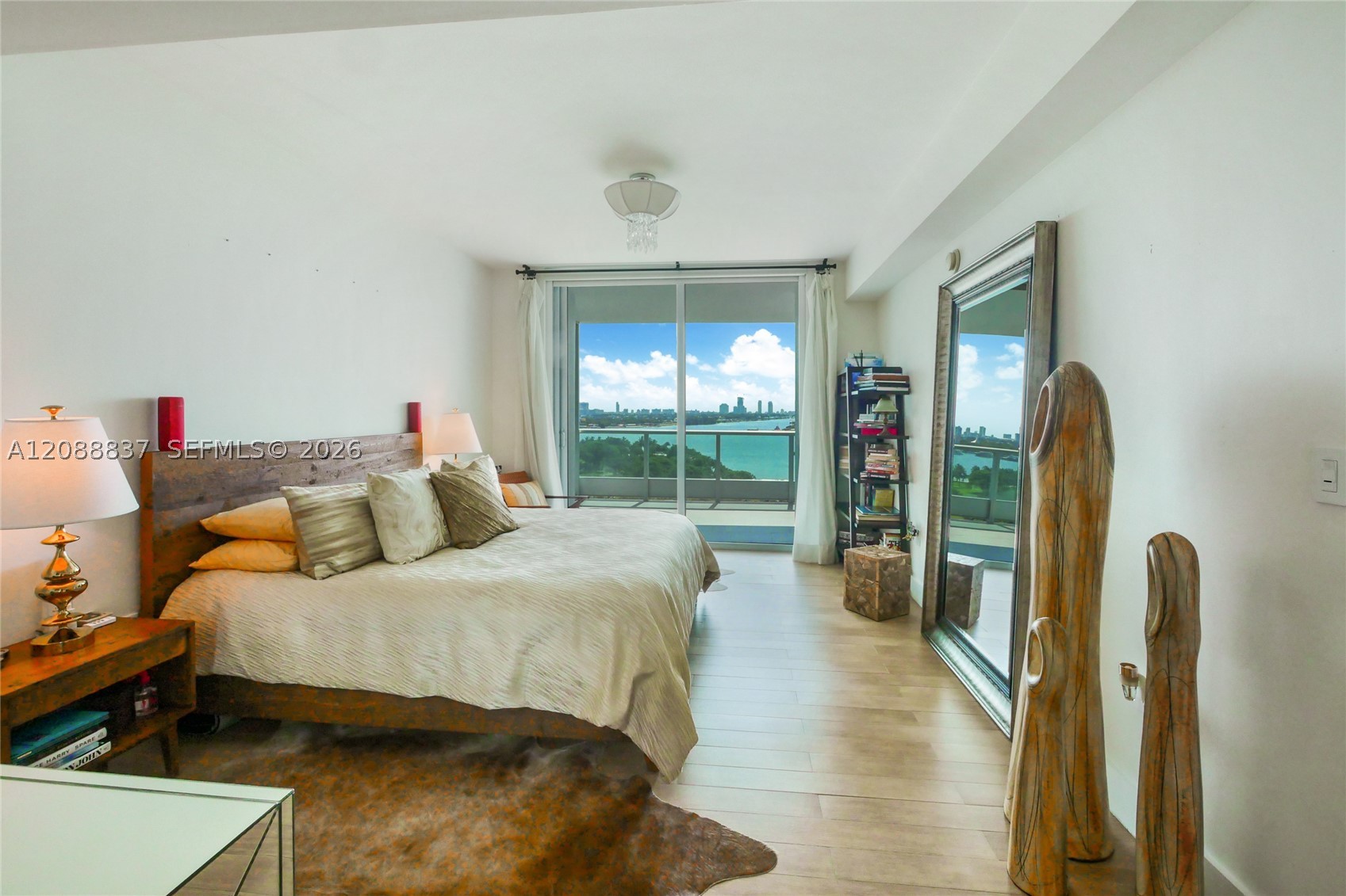 900 Biscayne Blvd #1109, Miami FL 33132