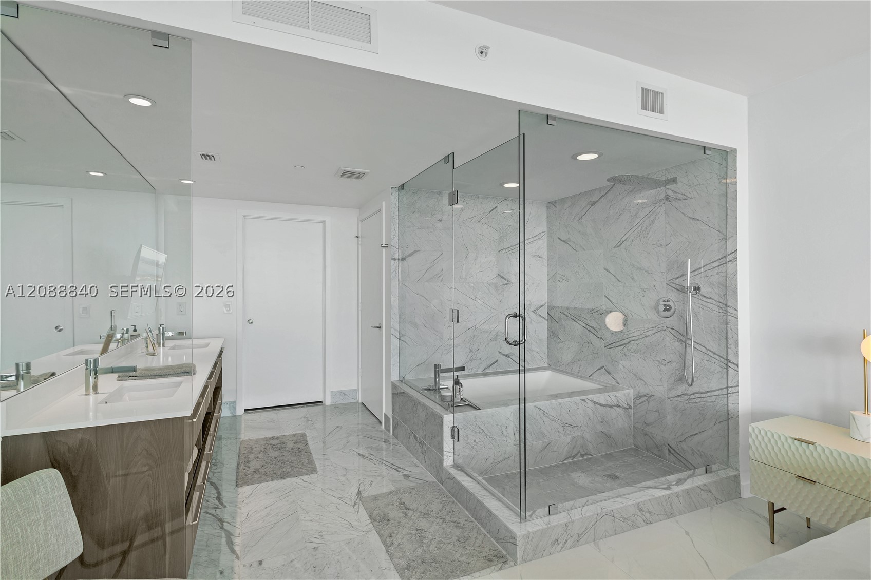3131 NE 7th Ave #2903, Miami FL 33137
