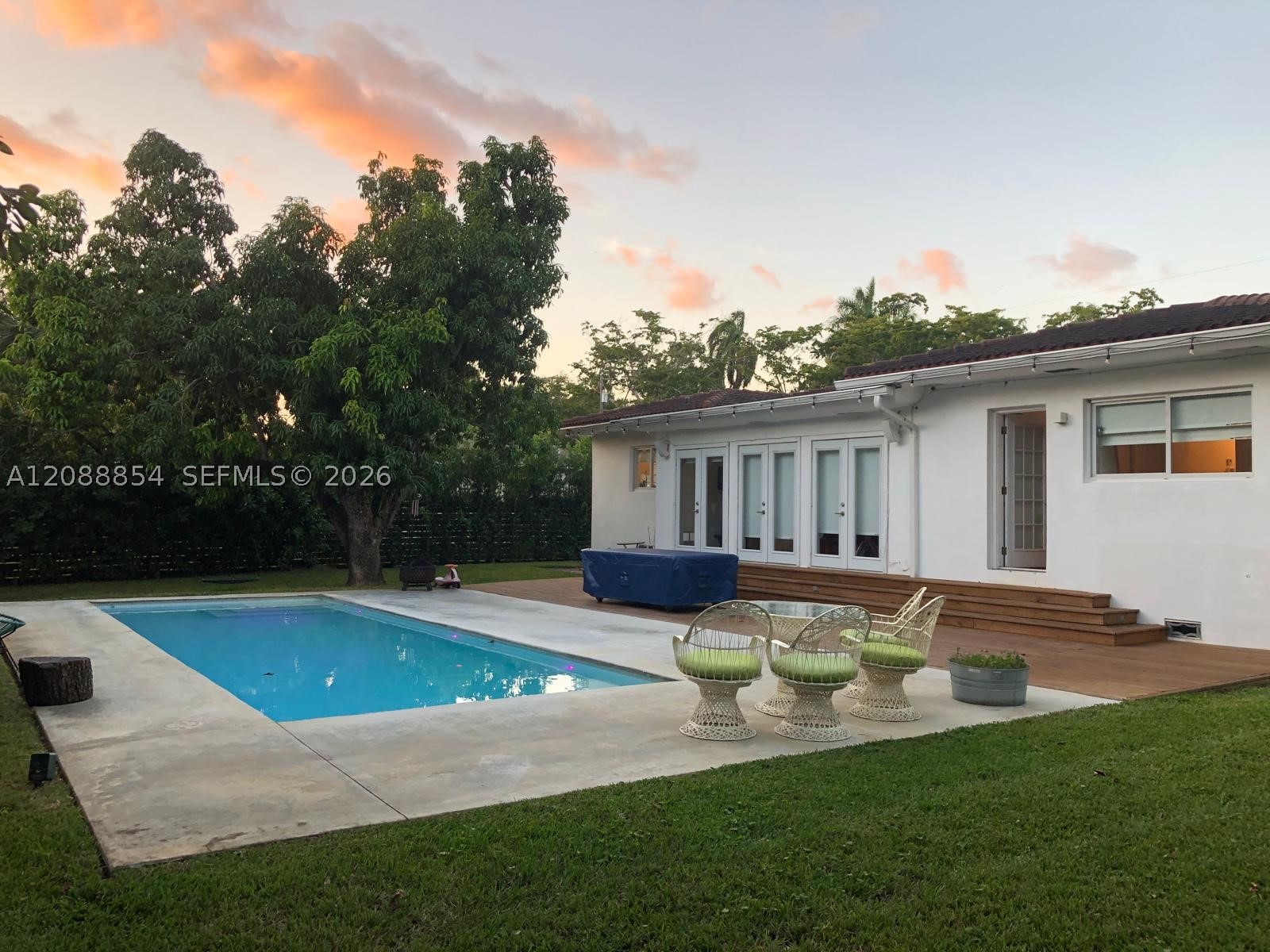110 NW 87th St, El Portal FL 33150