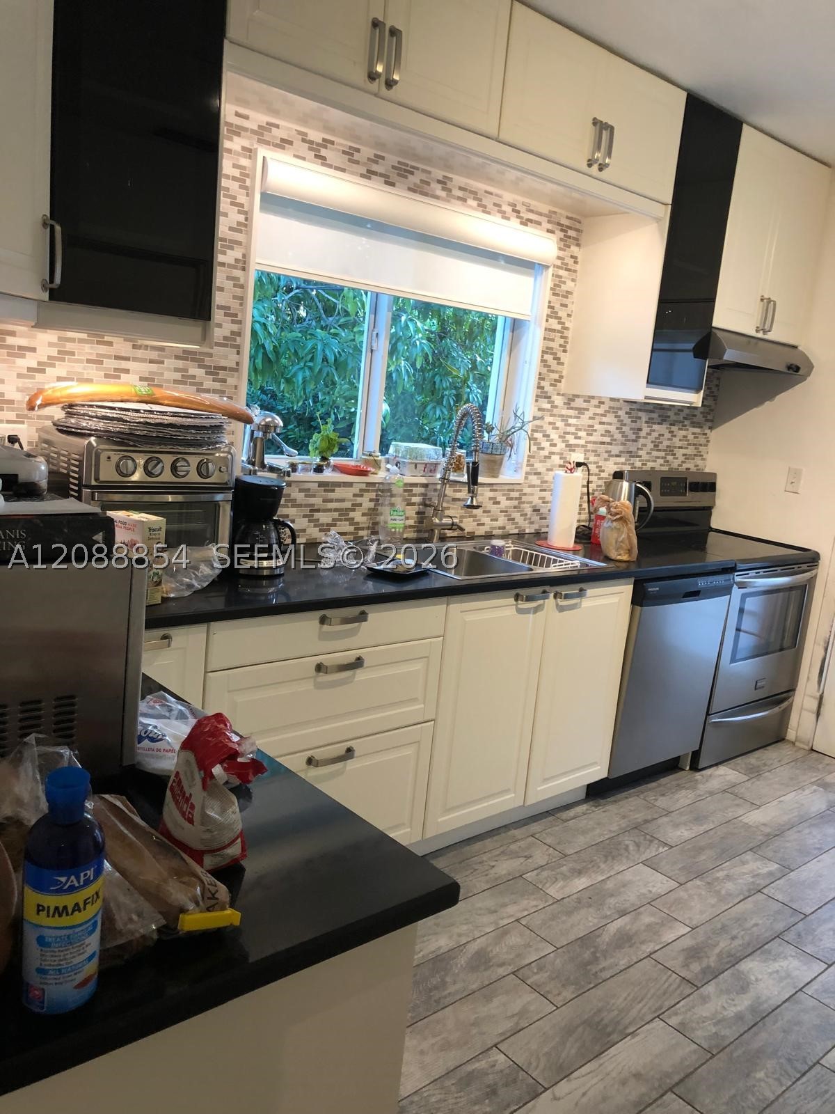 110 NW 87th St, El Portal FL 33150