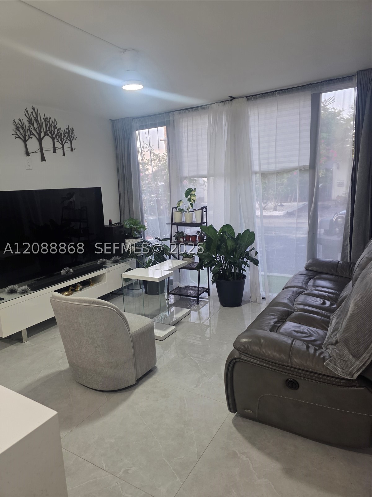 6446 E Miami Lakes Dr E, Miami Lakes FL 33014