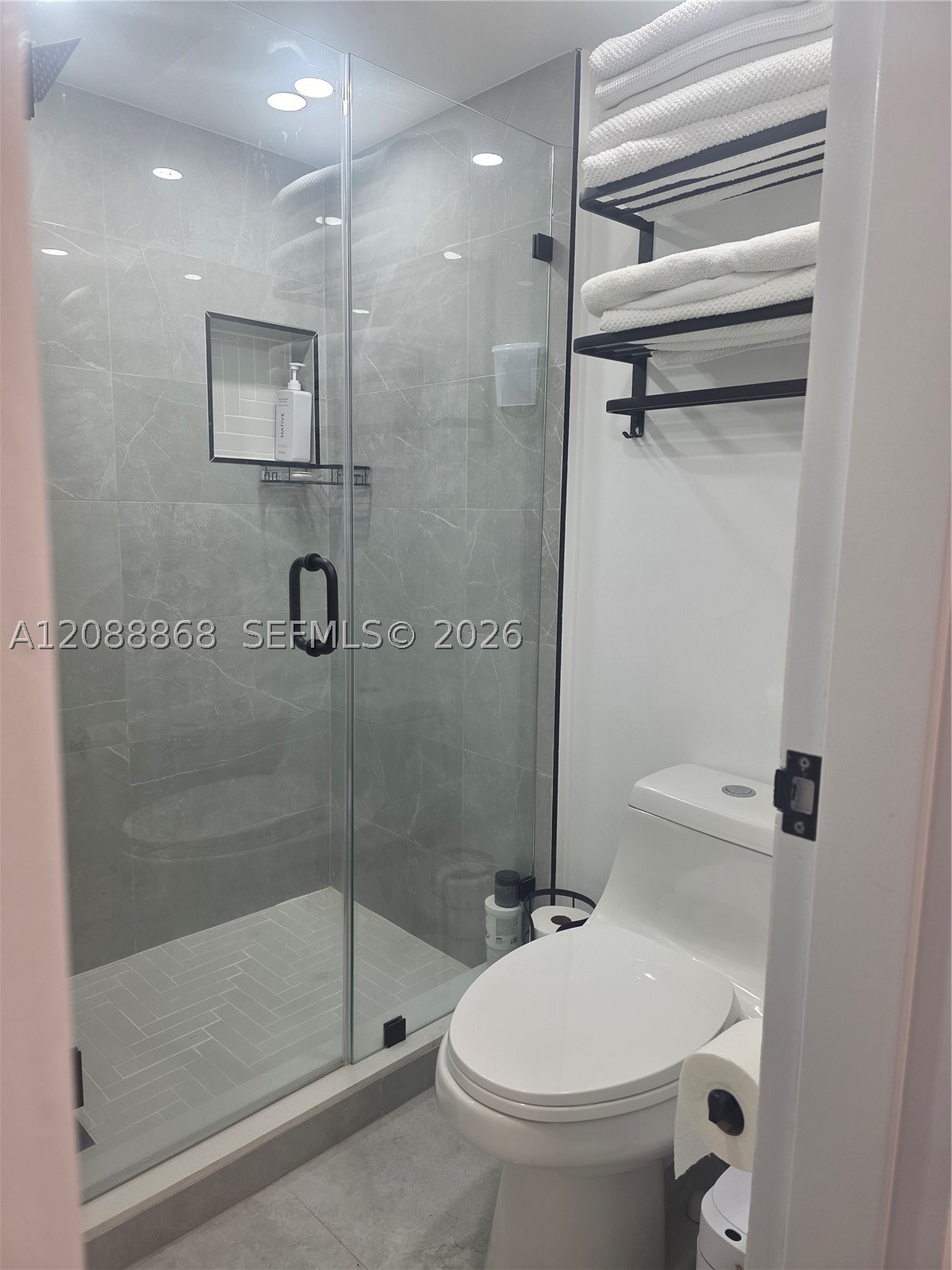 6446 E Miami Lakes Dr E, Miami Lakes FL 33014