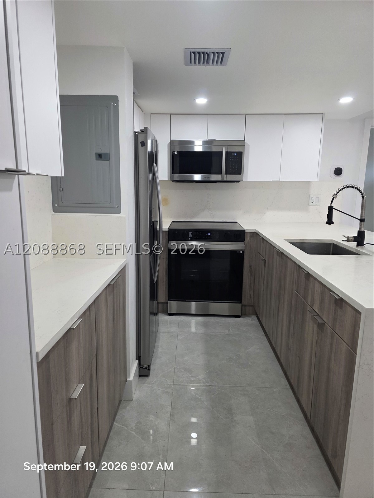 6446 E Miami Lakes Dr E, Miami Lakes FL 33014