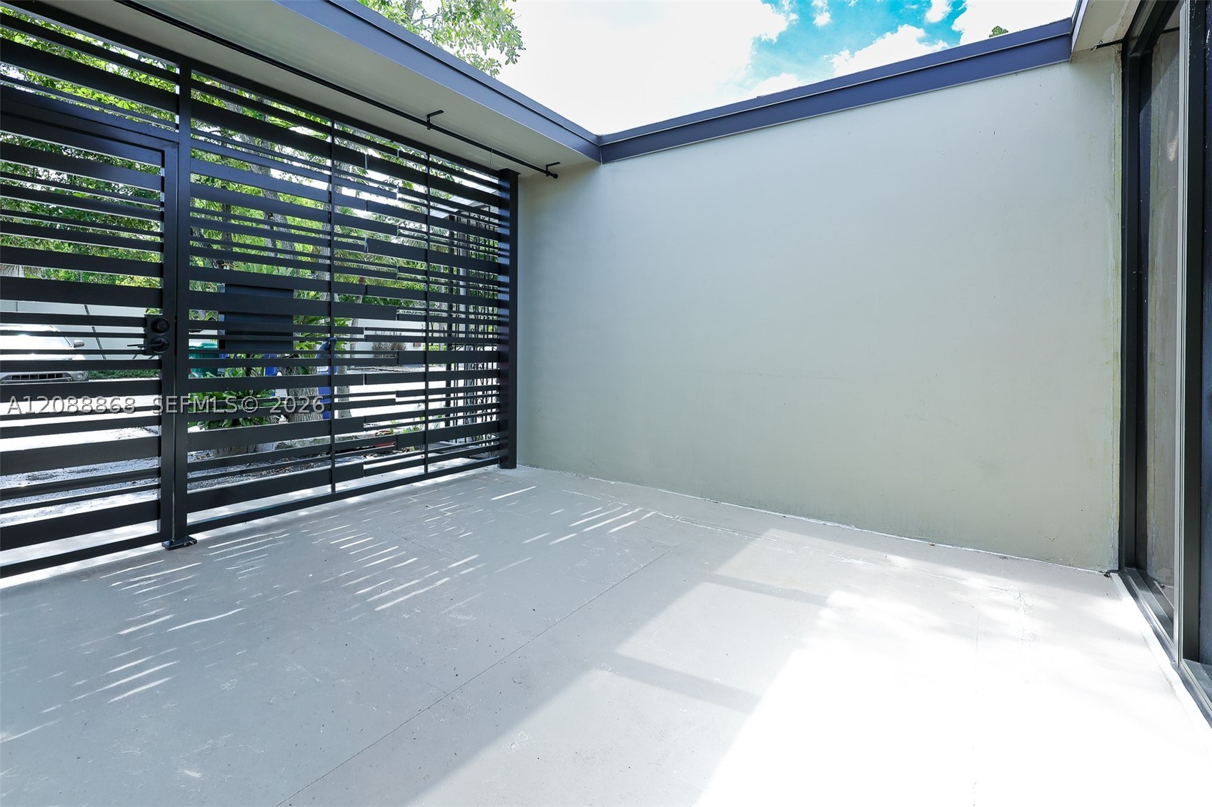 6446 E Miami Lakes Dr E, Miami Lakes FL 33014