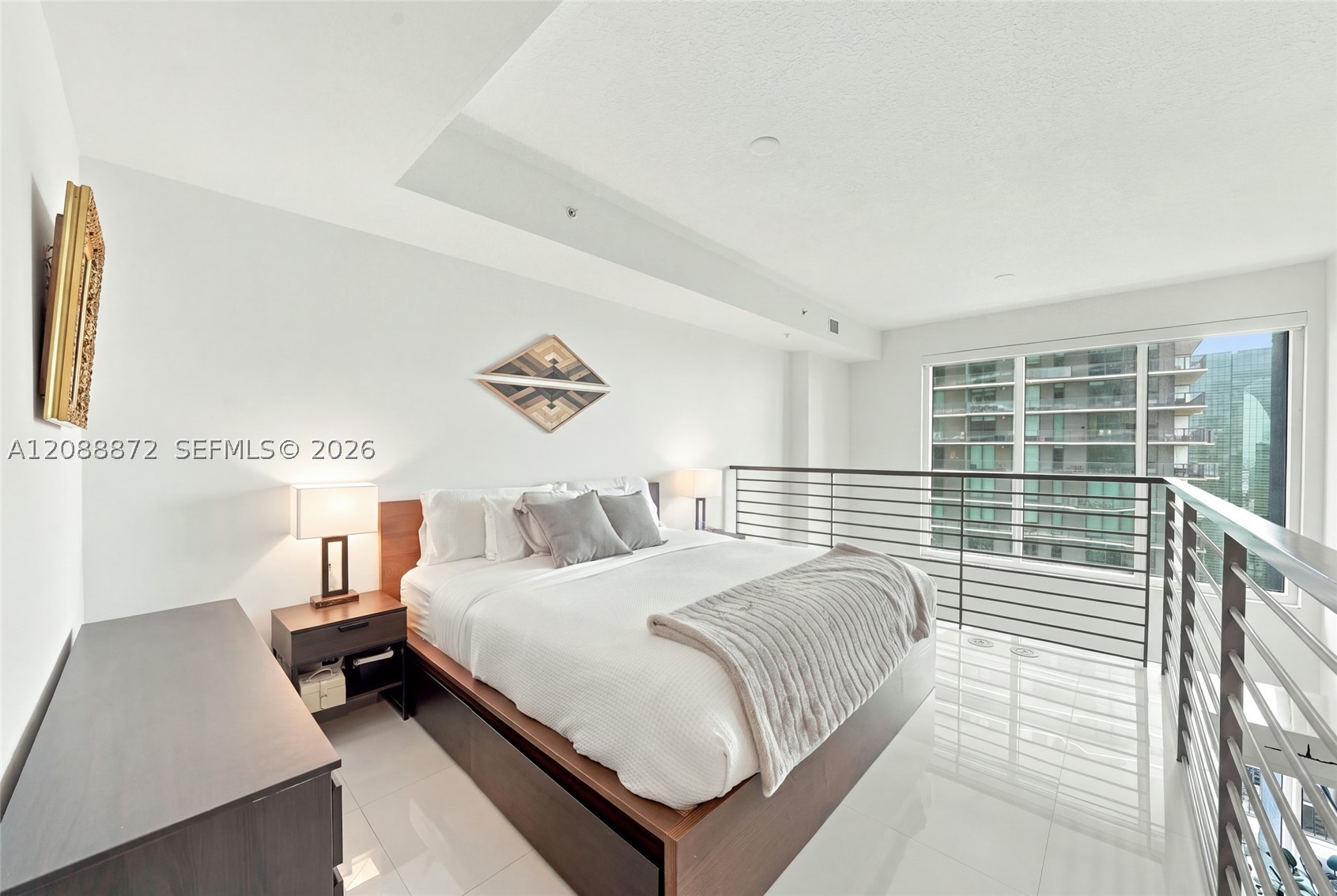 60 SW 13th St #3204, Miami FL 33130