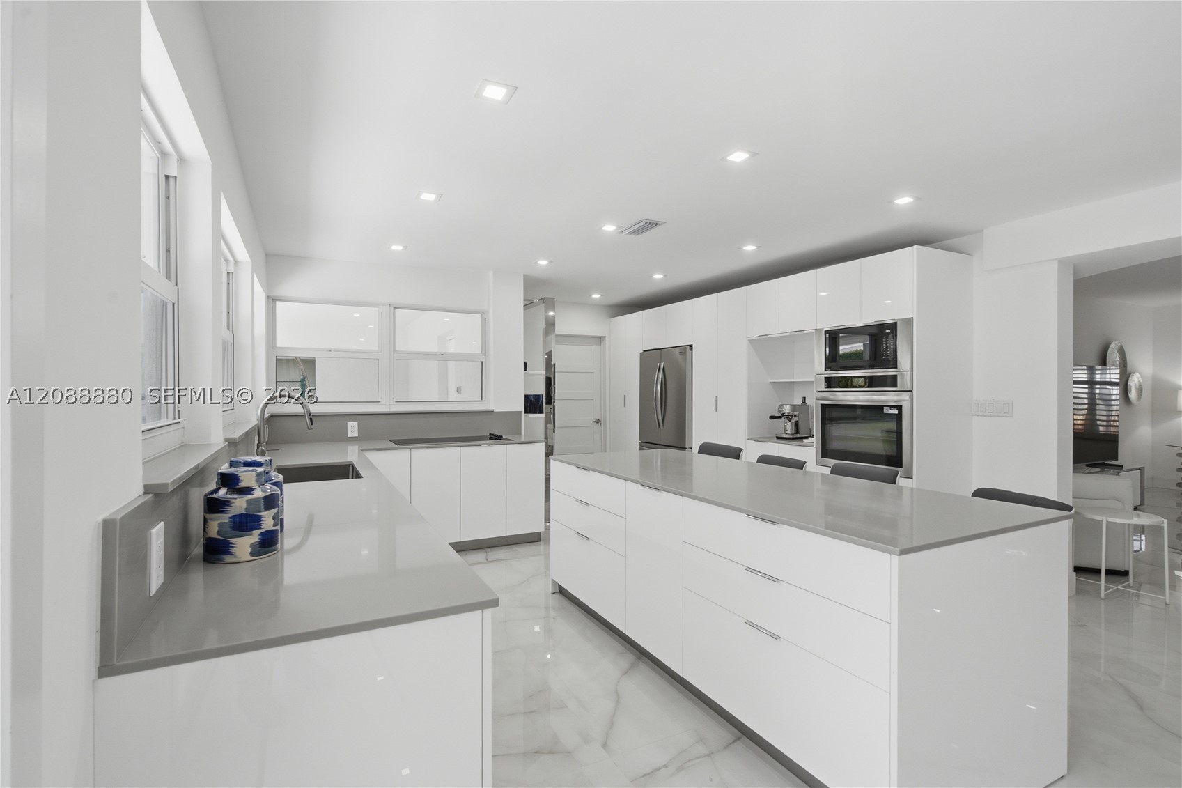 14675 SW 78th Ave, Palmetto Bay FL 33158