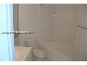 155 NW 96th Ter #2-202, Pembroke Pines FL 33024