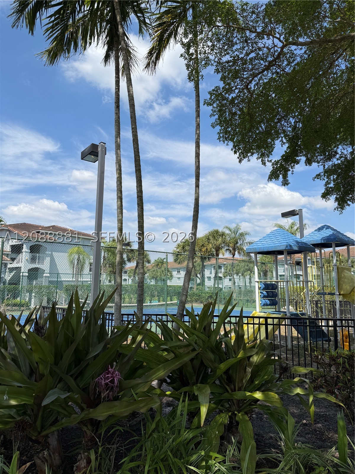 155 NW 96th Ter #2-202, Pembroke Pines FL 33024