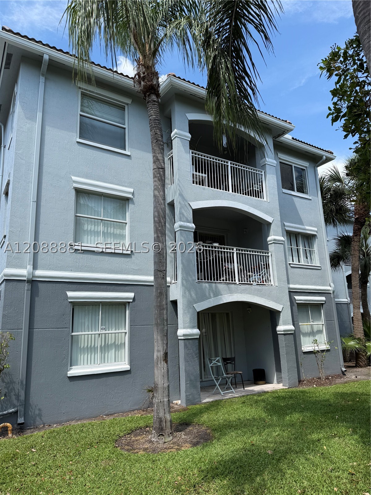155 NW 96th Ter #2-202, Pembroke Pines FL 33024