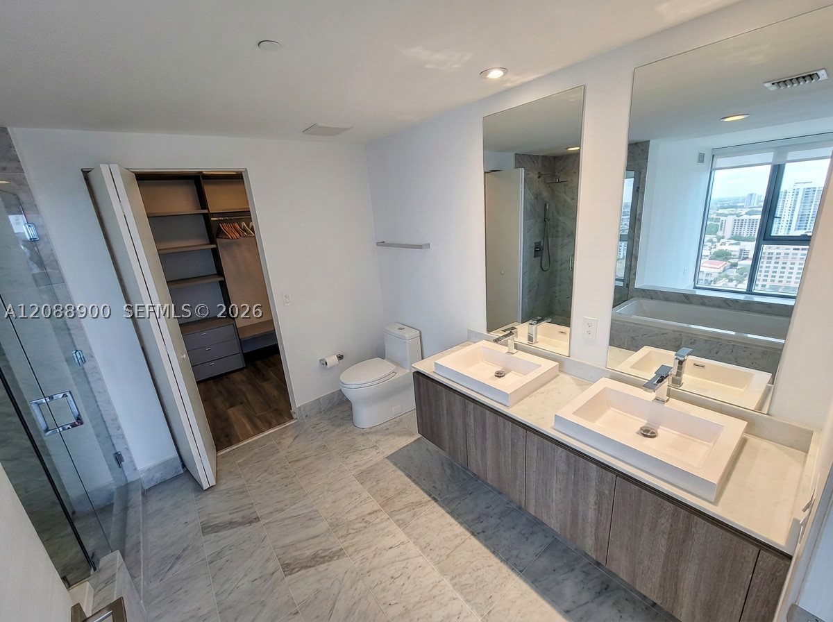 801 S Miami Ave #4108, Miami FL 33130