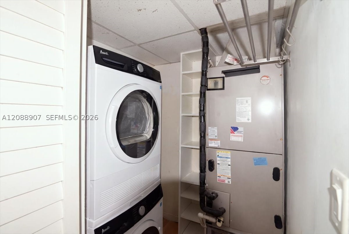 2745 W 62 #202, Hialeah FL 33016