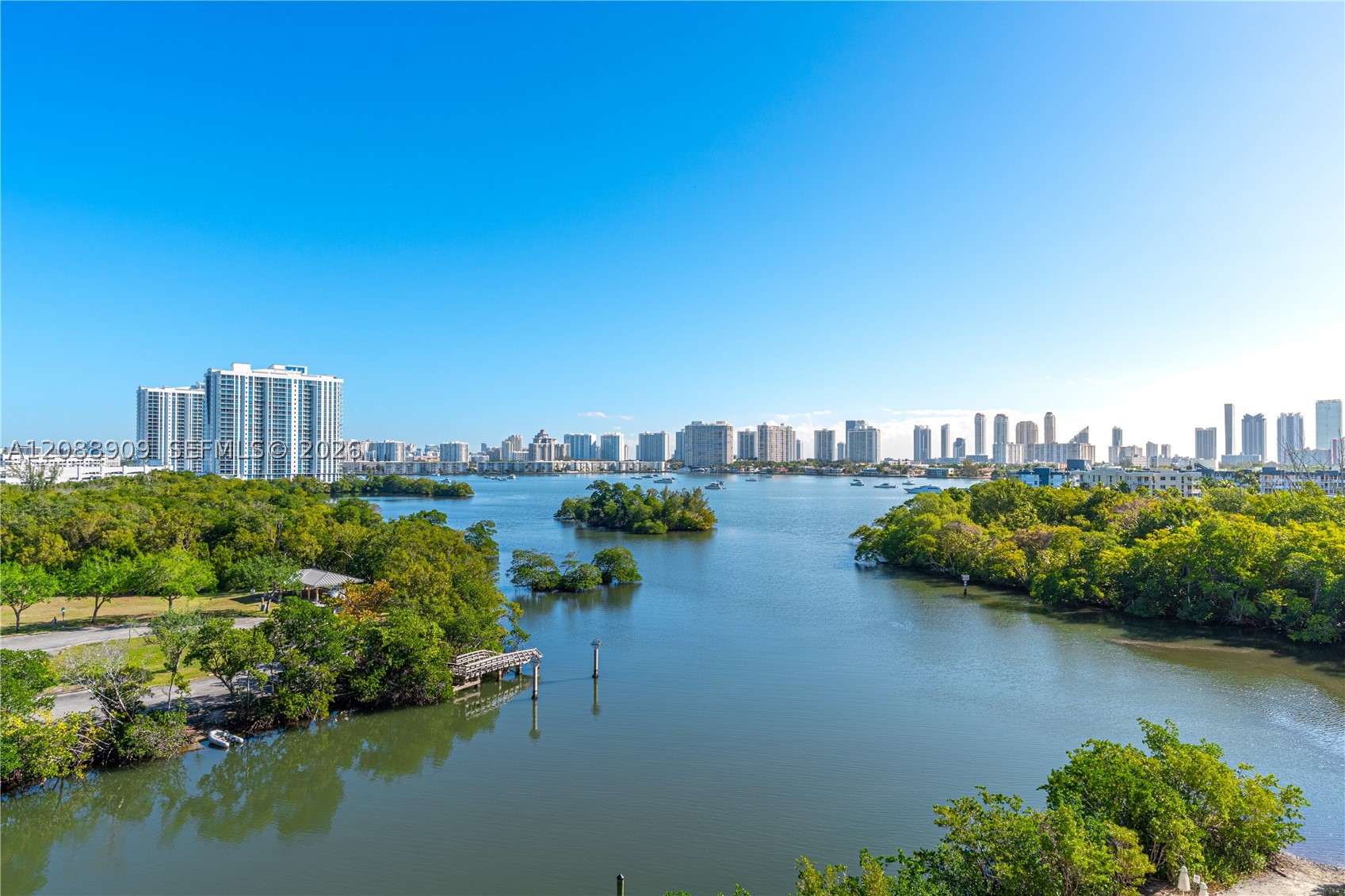 16385 Biscayne Blvd #707, North Miami Beach FL 33160