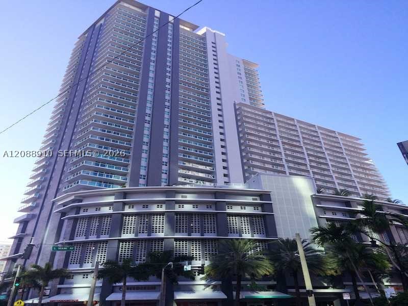 1250 S Miami Ave #1512, Miami FL 33130