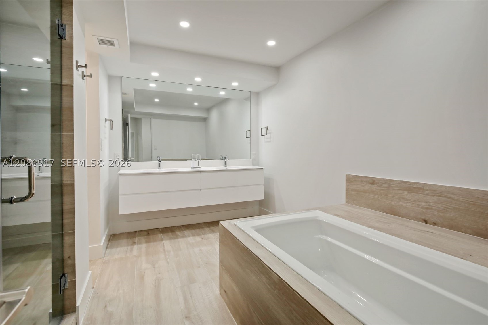 1111 Crandon Blvd #A507, Key Biscayne FL 33149