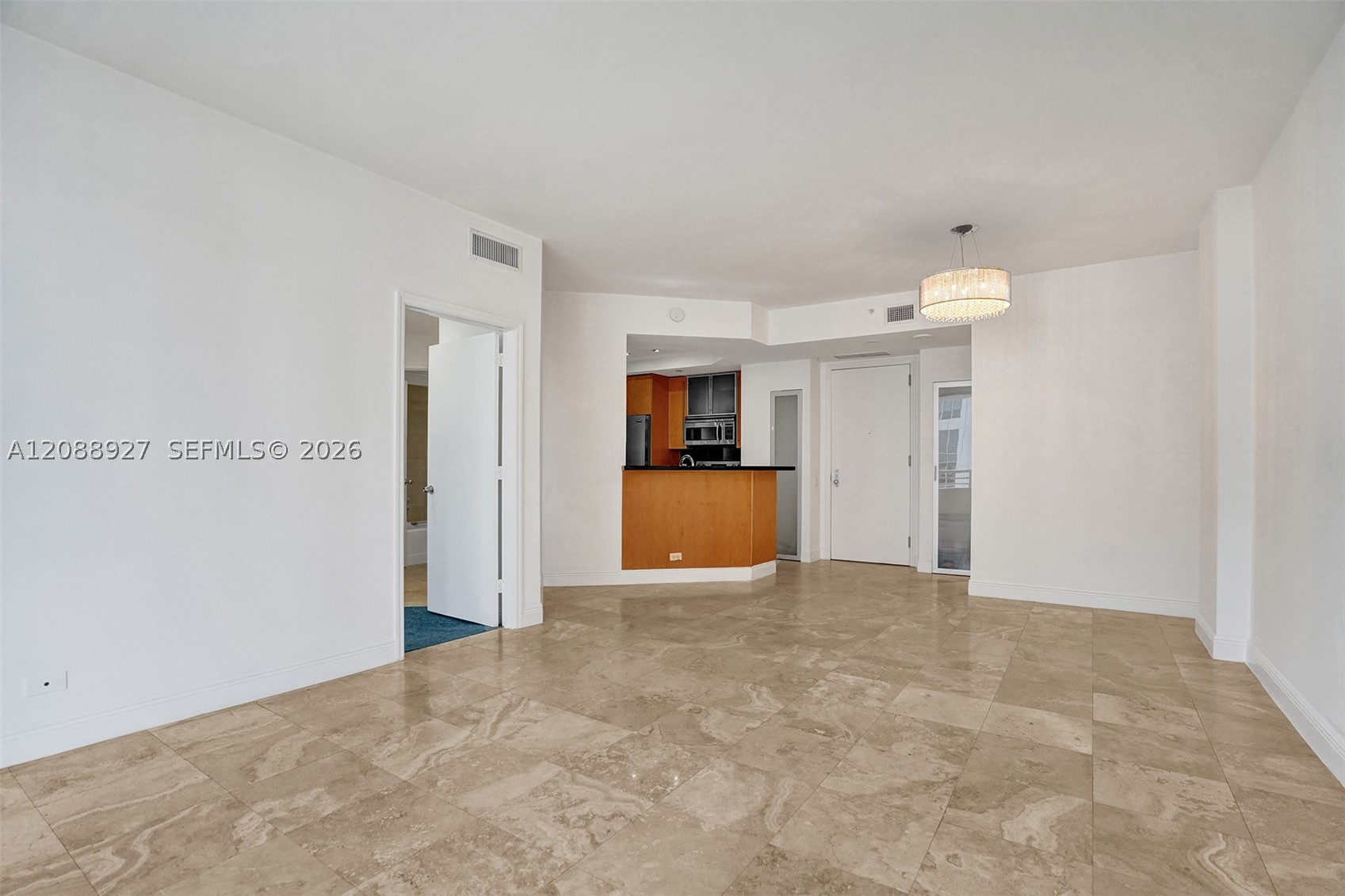888 Brickell Key Dr #1901, Miami FL 33131