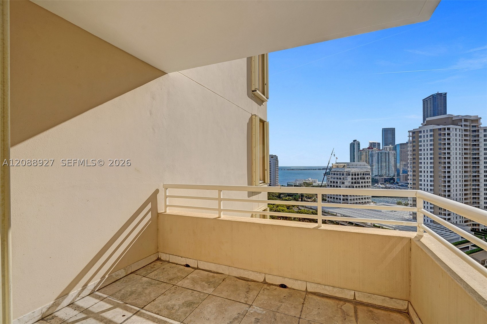 888 Brickell Key Dr #1901, Miami FL 33131