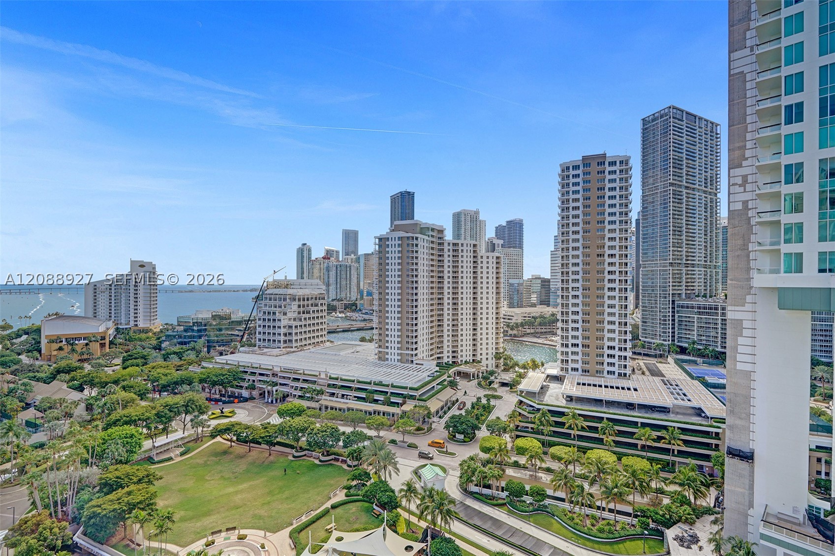 888 Brickell Key Dr #1901, Miami FL 33131