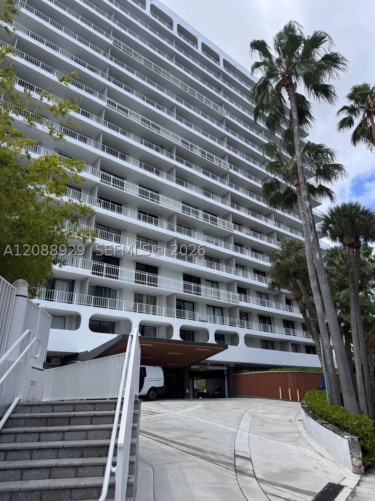 200 SE 15th Rd #7D, Miami FL 33129