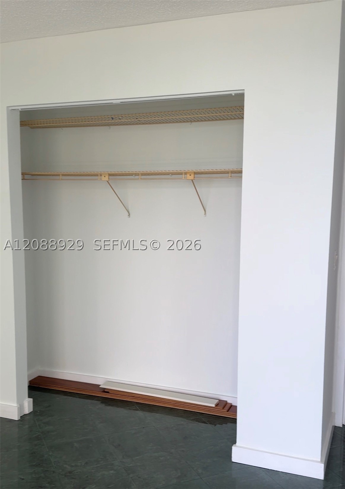 200 SE 15th Rd #7D, Miami FL 33129