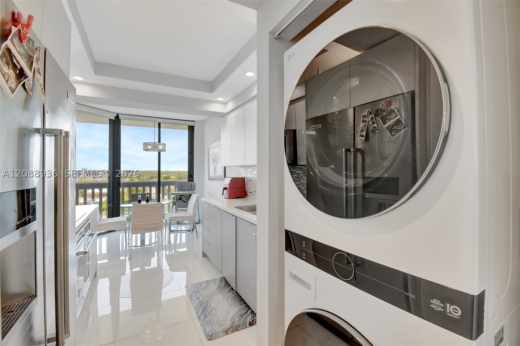 2000 Island Blvd #808, Aventura FL 33160