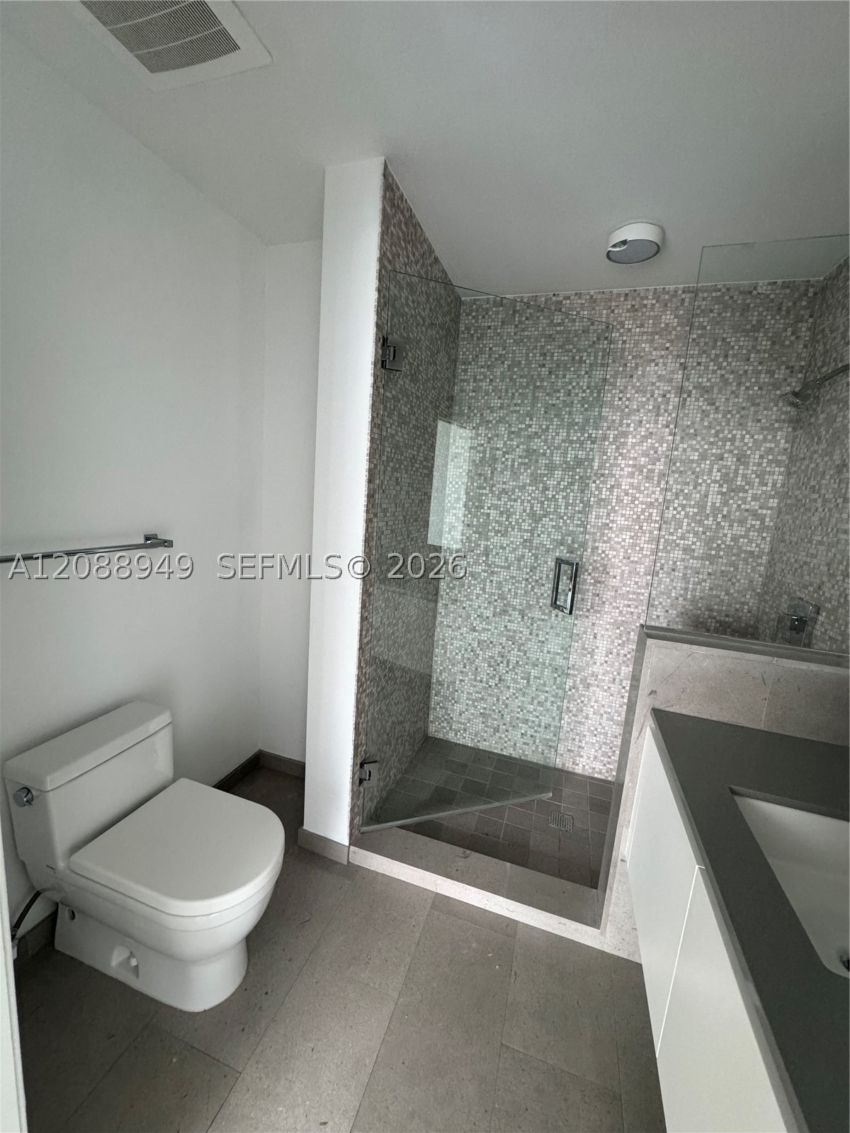88 SW 7th St #1711, Miami FL 33130