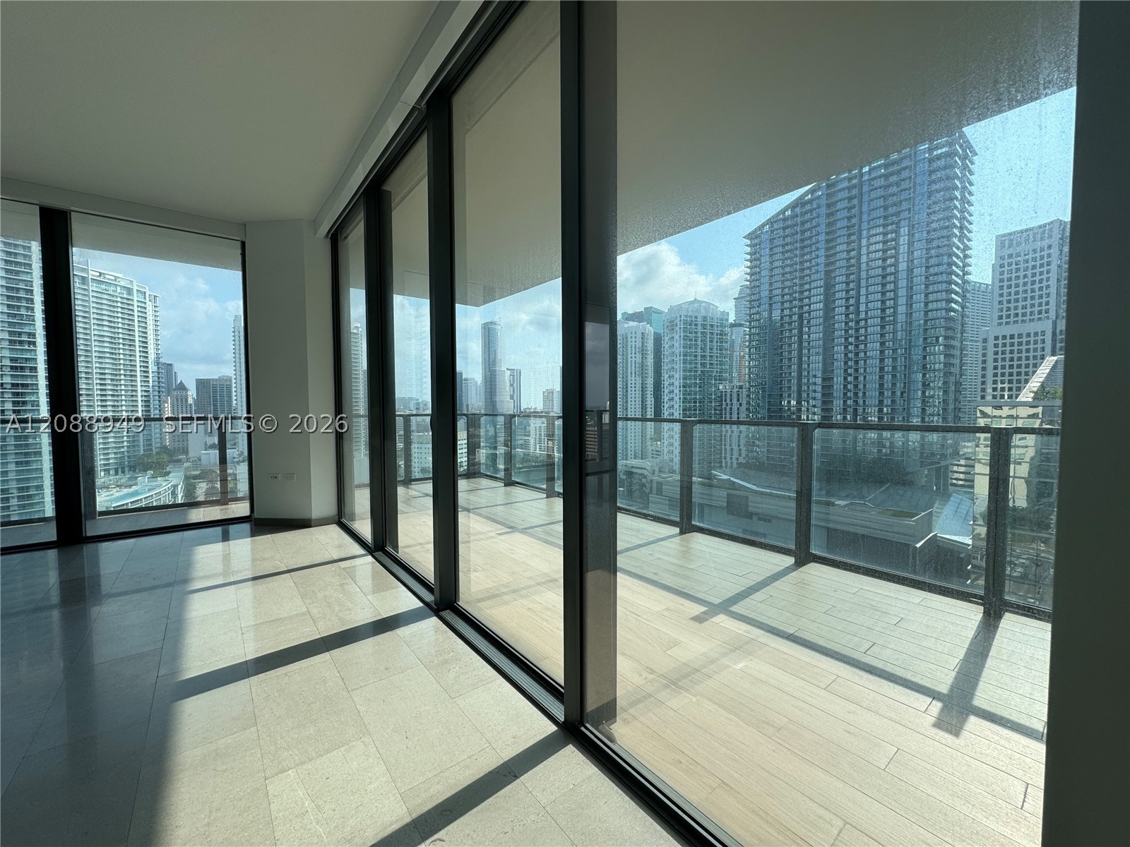 88 SW 7th St #1711, Miami FL 33130