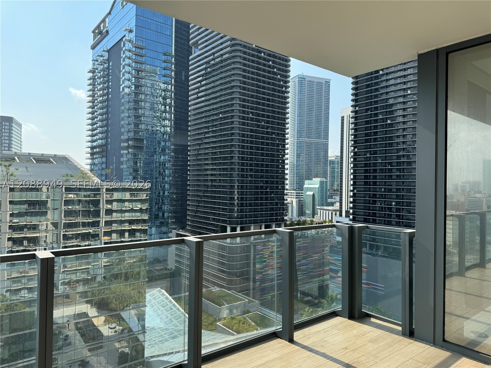 88 SW 7th St #1711, Miami FL 33130