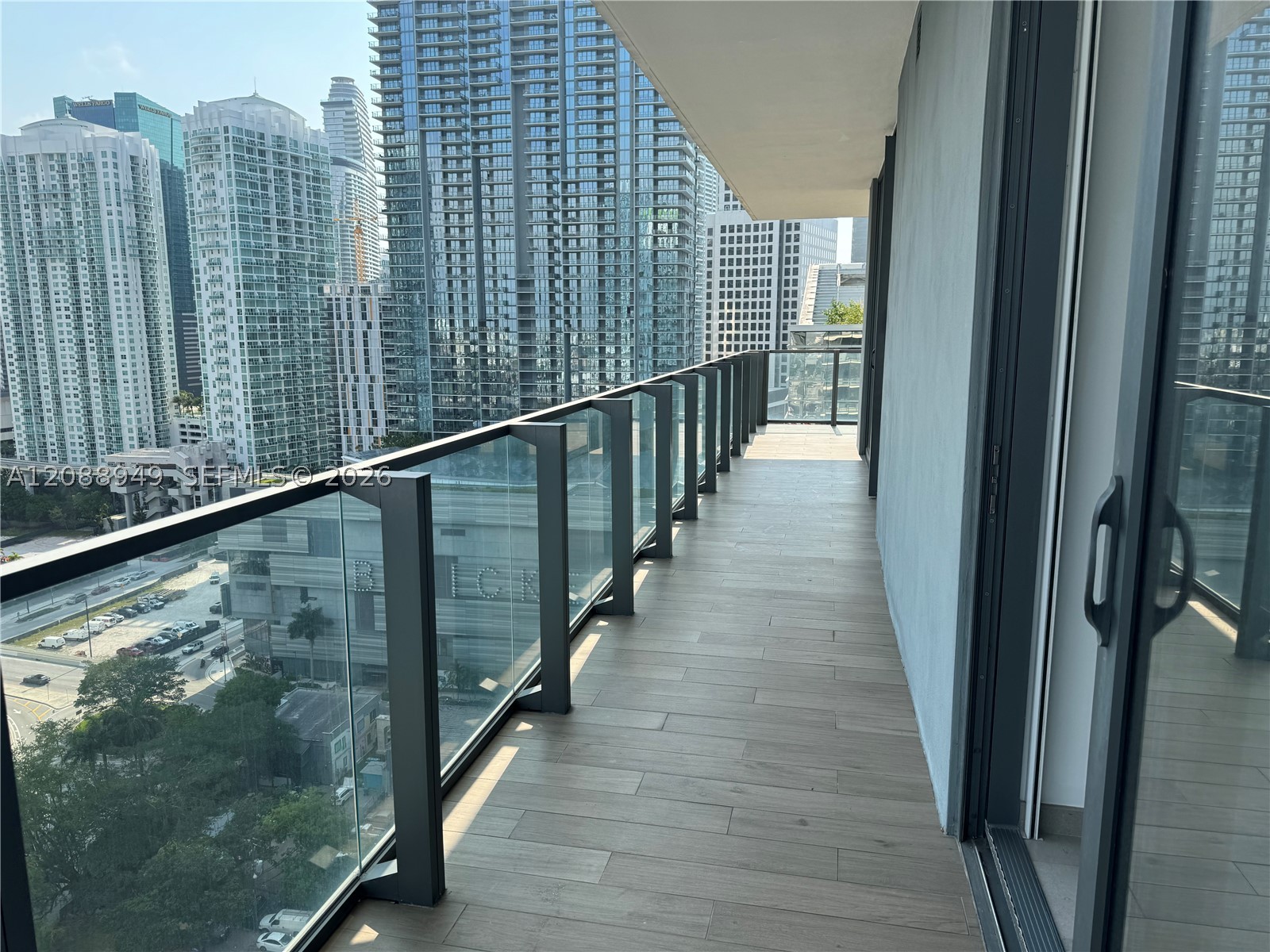 88 SW 7th St #1711, Miami FL 33130