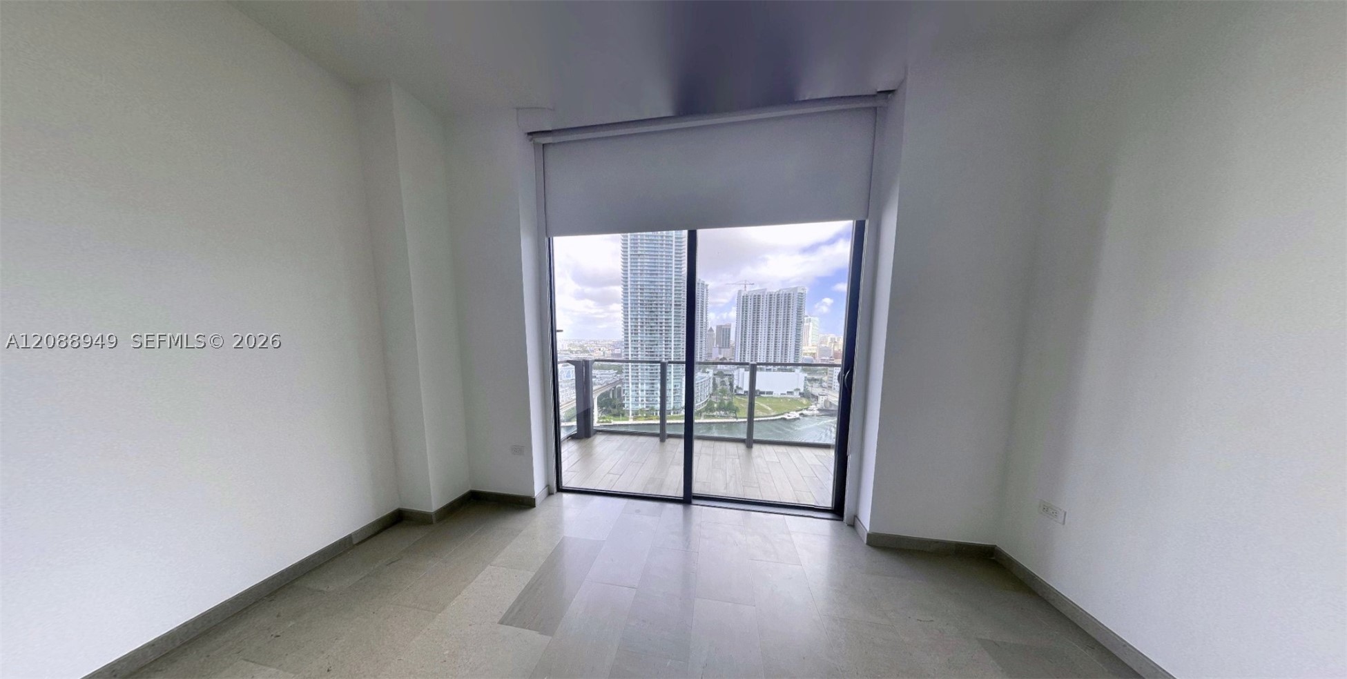 88 SW 7th St #1711, Miami FL 33130