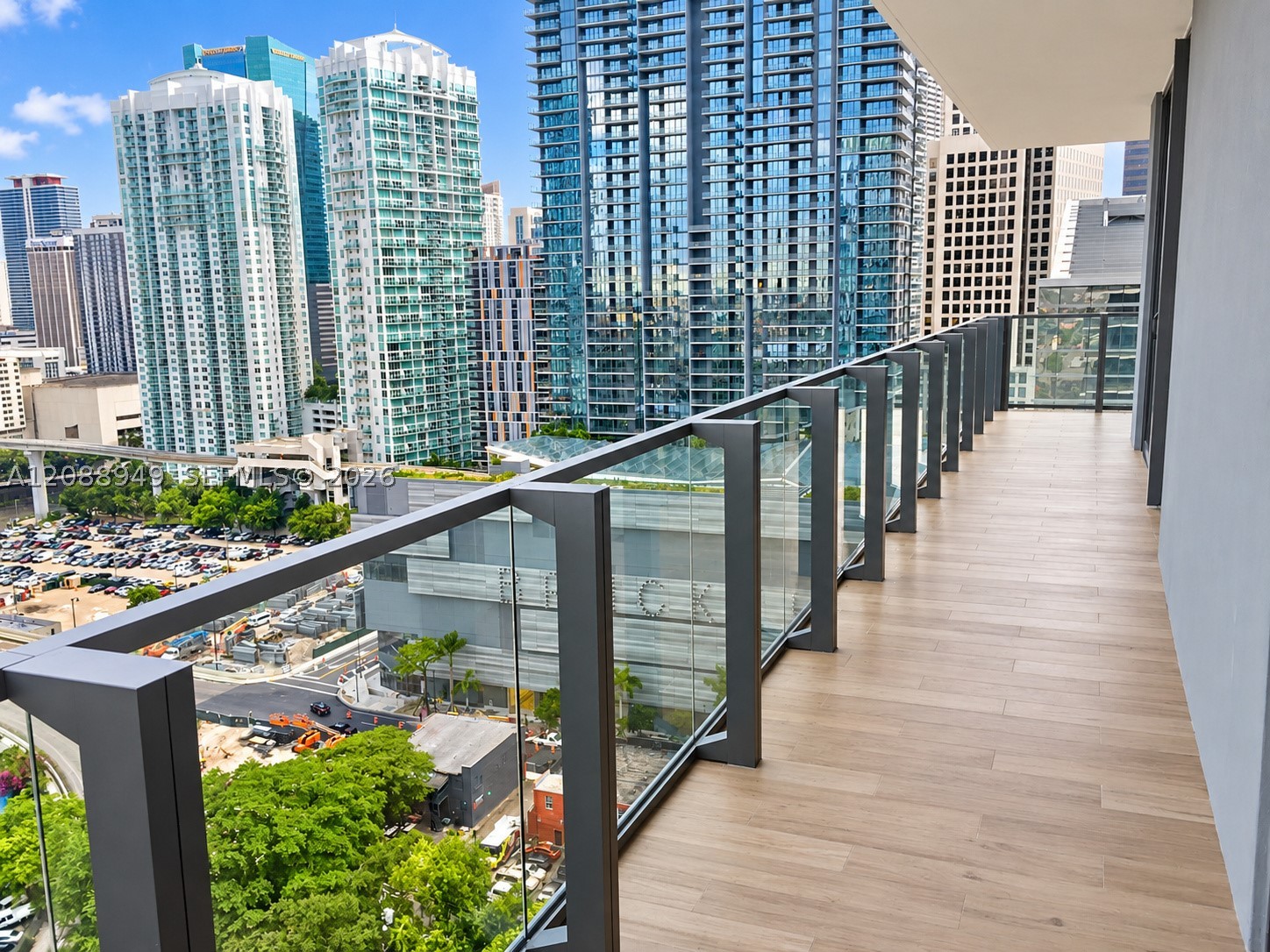 88 SW 7th St #1711, Miami FL 33130