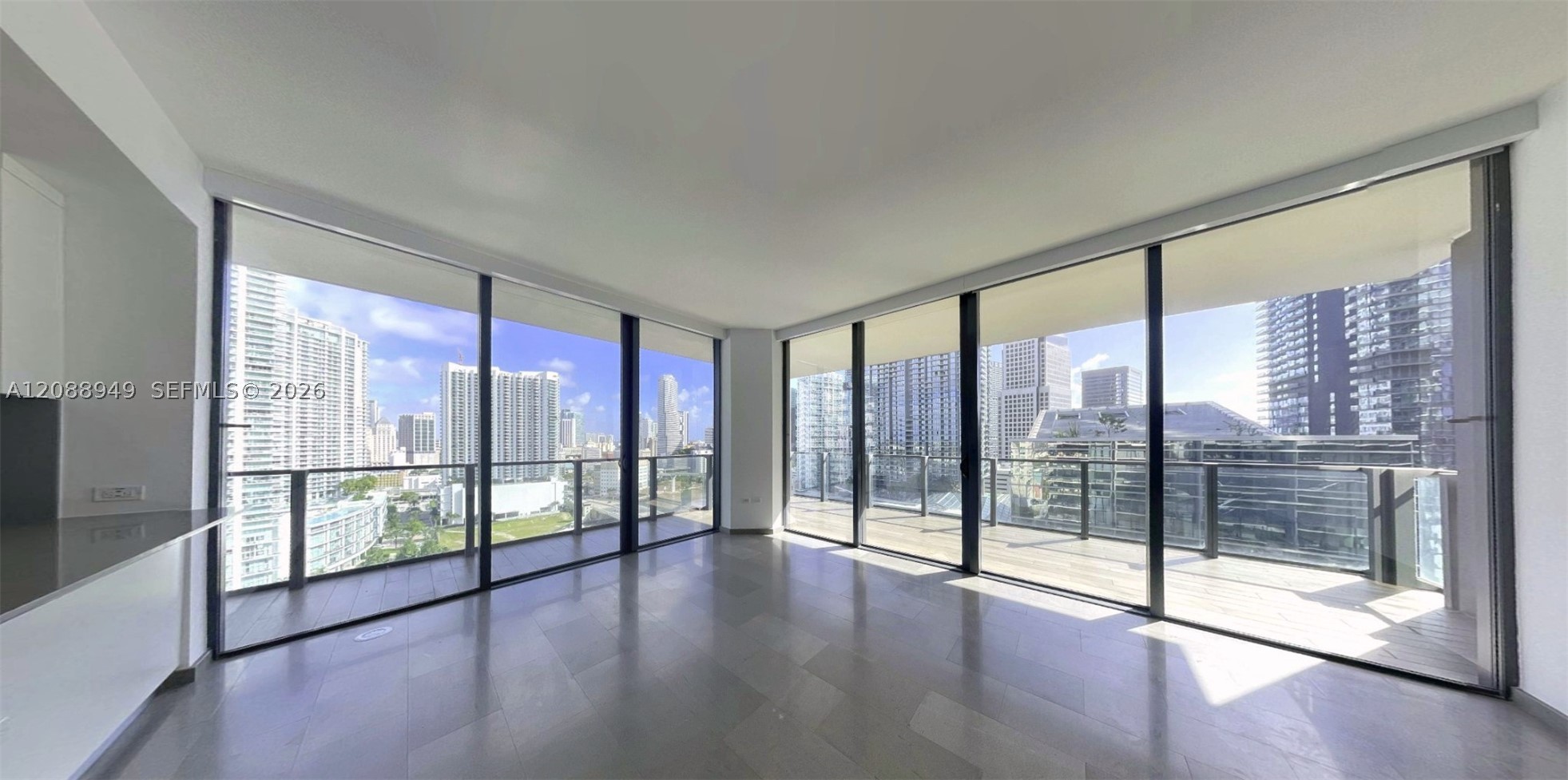 88 SW 7th St #1711, Miami FL 33130