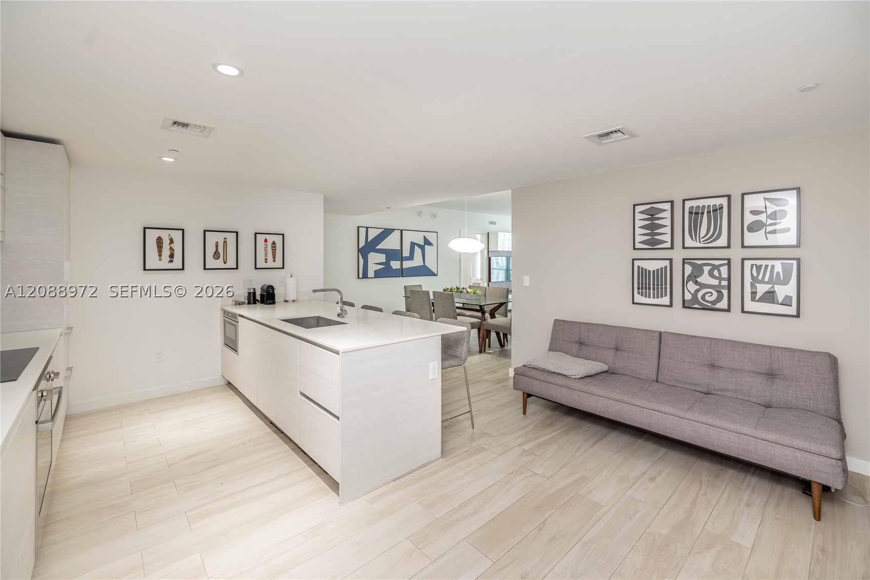 1300 S Miami Ave #2210, Miami FL 33130