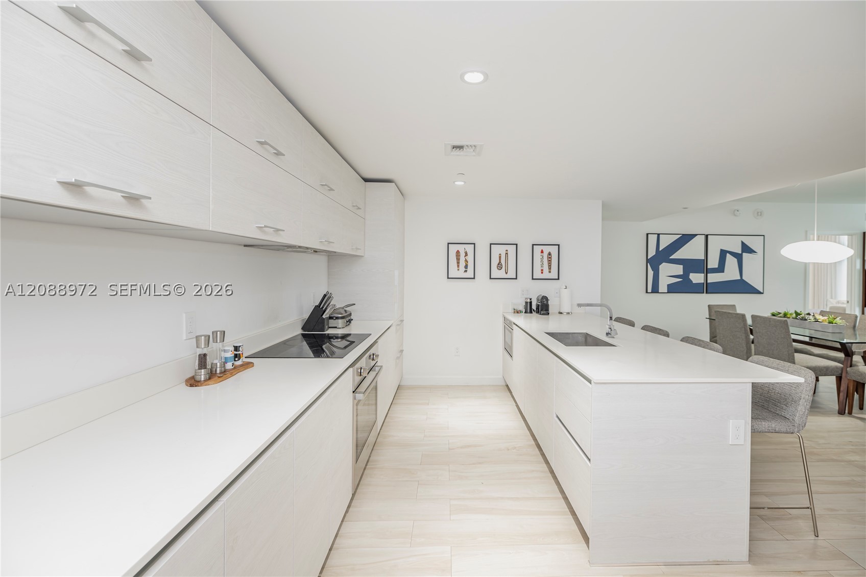 1300 S Miami Ave #2210, Miami FL 33130