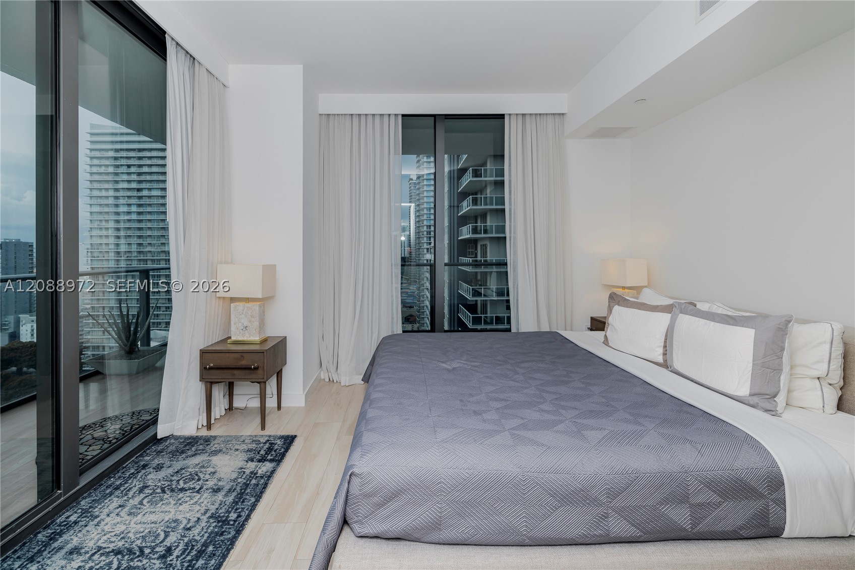 1300 S Miami Ave #2210, Miami FL 33130
