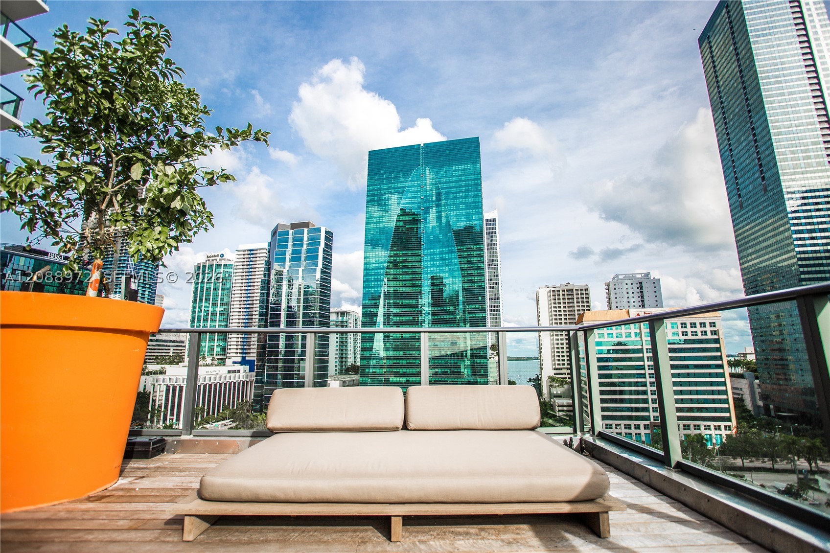 1300 S Miami Ave #2210, Miami FL 33130